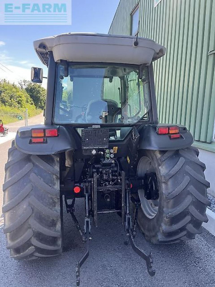 Massey Ferguson 2435 - Трактор: фото 4 Massey Ferguson 2435 - Трактор: фото 4