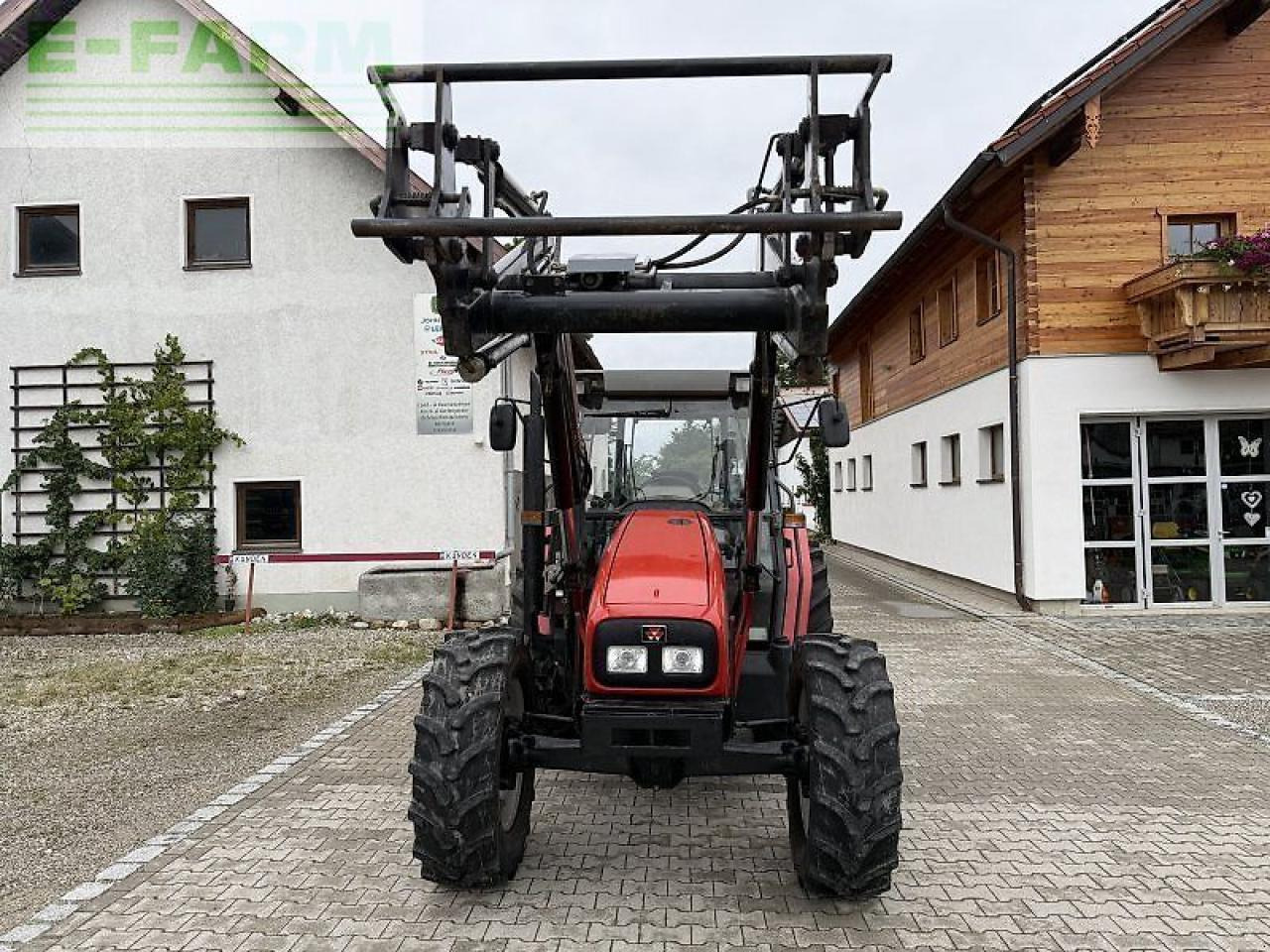Massey Ferguson 4345 - Трактор: фото 4 Massey Ferguson 4345 - Трактор: фото 4