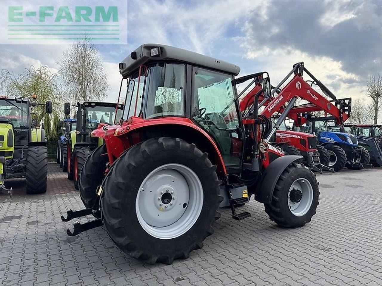 Massey Ferguson 5455 + faucheux prestige 120 - Трактор: фото 5 Massey Ferguson 5455 + faucheux prestige 120 - Трактор: фото 5