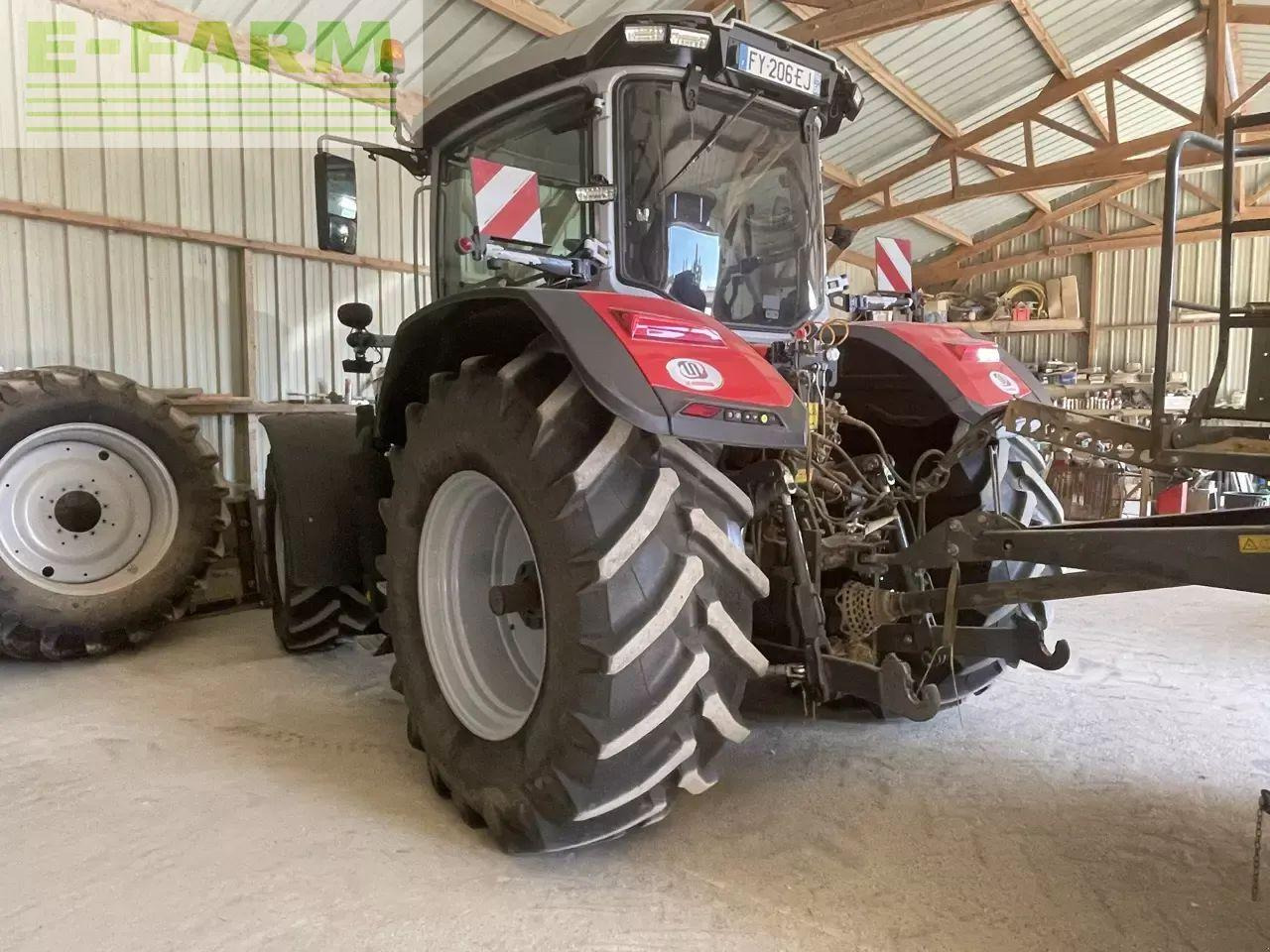 Massey Ferguson 8s.205 d7 - Трактор: фото 5 Massey Ferguson 8s.205 d7 - Трактор: фото 5