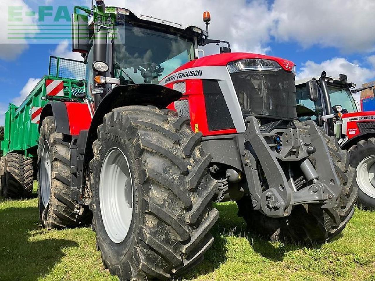 Massey Ferguson 8s.225 dyna e-power - Трактор: фото 3 Massey Ferguson 8s.225 dyna e-power - Трактор: фото 3