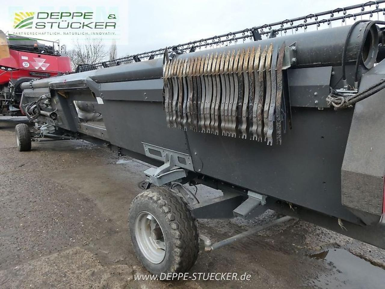 Зерноуборочный комбайн Massey Ferguson 9380 delta hybrid mit sw+sww: фото 24 Зерноуборочный комбайн Massey Ferguson 9380 delta hybrid mit sw+sww: фото 24