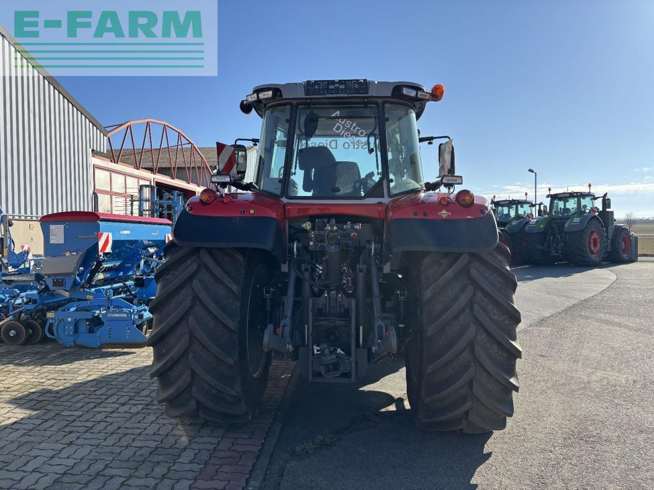Трактор Massey Ferguson mf 6s.180: фото 8 Трактор Massey Ferguson mf 6s.180: фото 8
