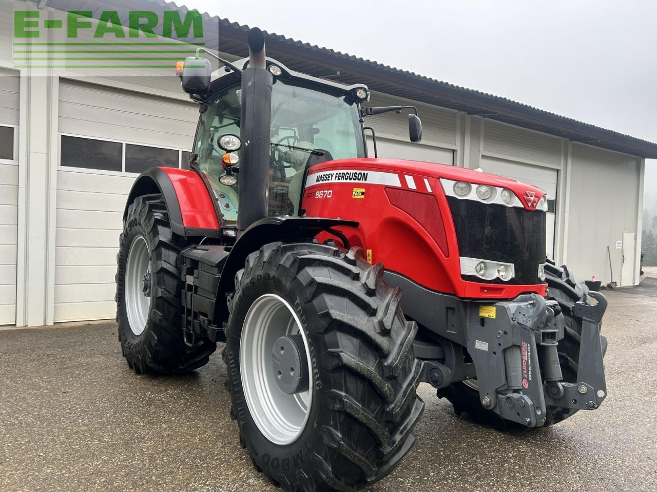 Massey Ferguson mf 8670 dyna-vt - Трактор: фото 3 Massey Ferguson mf 8670 dyna-vt - Трактор: фото 3