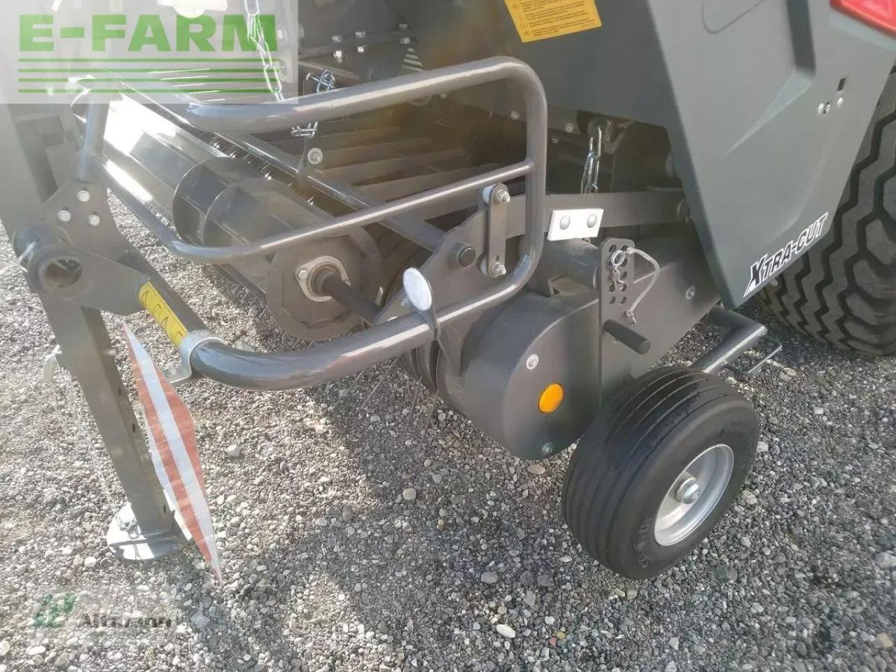 Massey Ferguson rb4160vxtra 17 messer - Пресс-подборщик тюковый: фото 4 Massey Ferguson rb4160vxtra 17 messer - Пресс-подборщик тюковый: фото 4