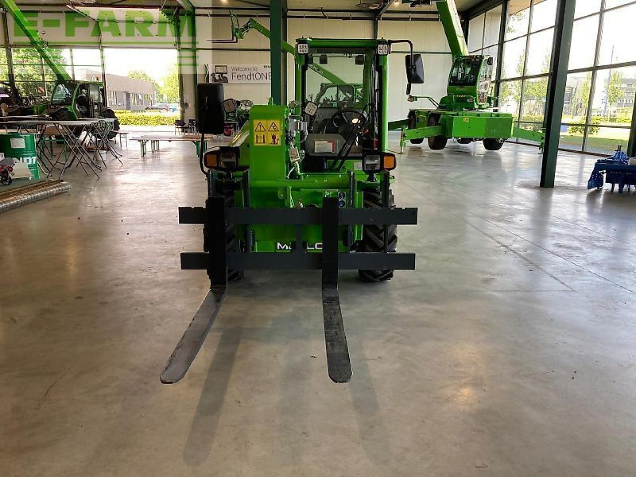 Merlo ew25.5-90 verreiker e-worker - Телескопический погрузчик: фото 3 Merlo ew25.5-90 verreiker e-worker - Телескопический погрузчик: фото 3