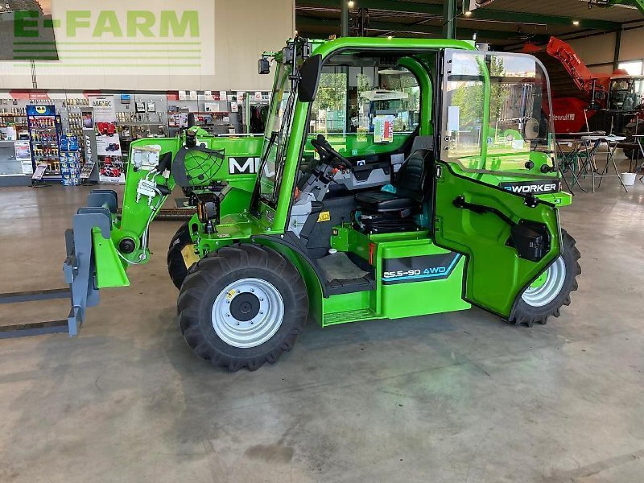 Merlo ew25.5-90 verreiker e-worker - Телескопический погрузчик: фото 1 Merlo ew25.5-90 verreiker e-worker - Телескопический погрузчик: фото 1