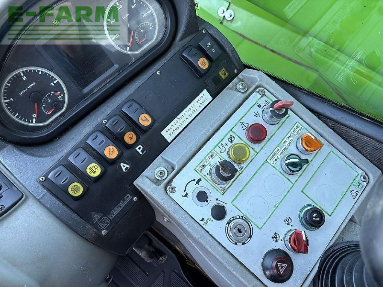 Телескопический погрузчик Merlo p 32.6 top: фото 17