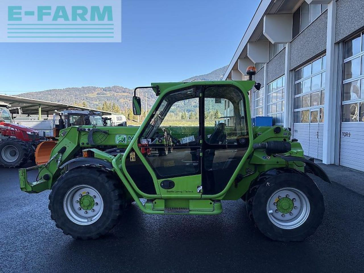 Телескопический погрузчик Merlo p 32.6 top: фото 10