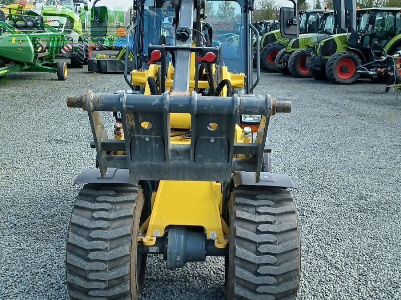 Neuson wl 25 - Мини-экскаватор: фото 2 Neuson wl 25 - Мини-экскаватор: фото 2