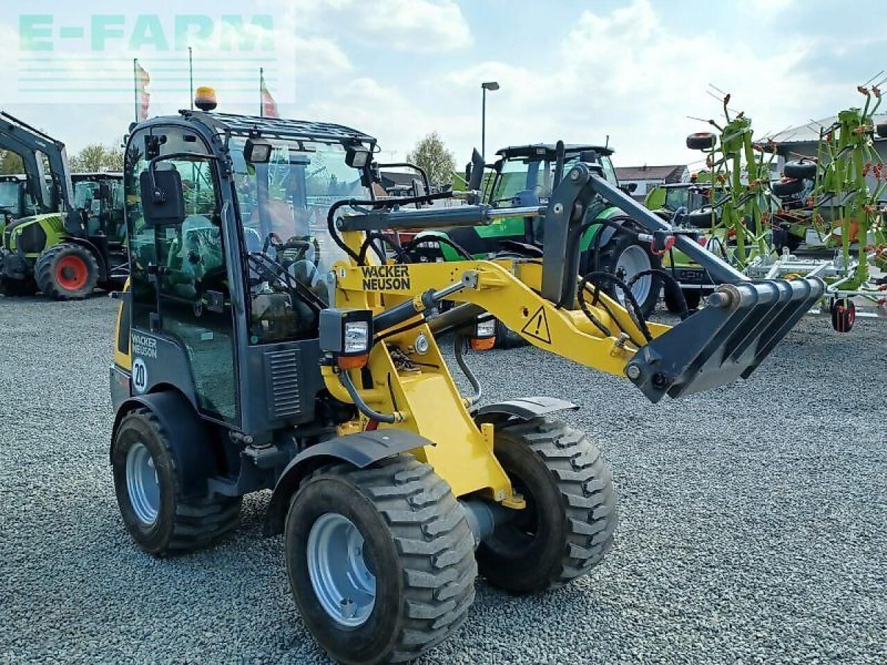 Neuson wl 25 - Мини-экскаватор: фото 3 Neuson wl 25 - Мини-экскаватор: фото 3