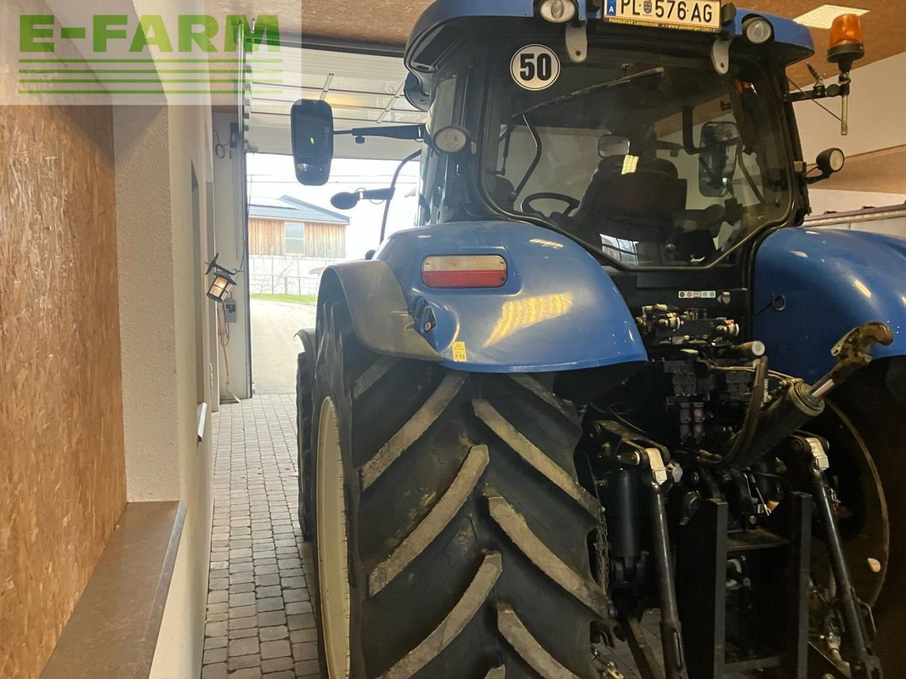 New Holland T7.220 - Трактор: фото 5 New Holland T7.220 - Трактор: фото 5
