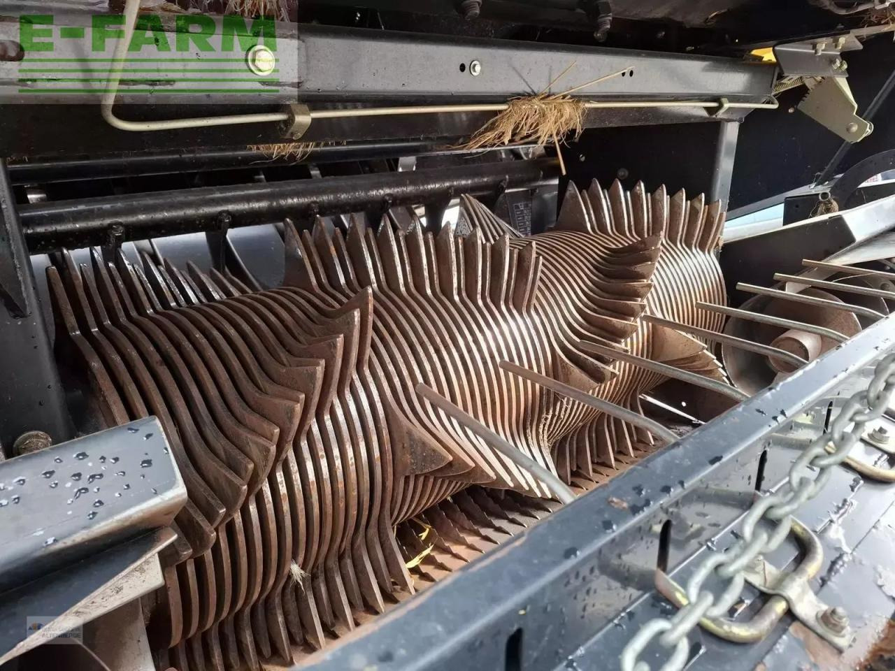 New Holland bb 9070 - Пресс-подборщик тюковый: фото 5 New Holland bb 9070 - Пресс-подборщик тюковый: фото 5