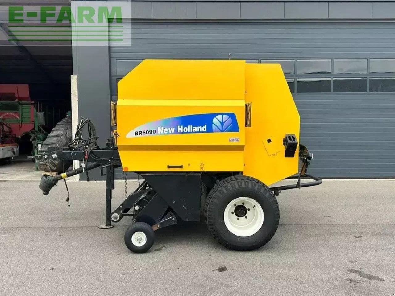 New Holland br6090 balenpers - Пресс-подборщик тюковый: фото 4 New Holland br6090 balenpers - Пресс-подборщик тюковый: фото 4