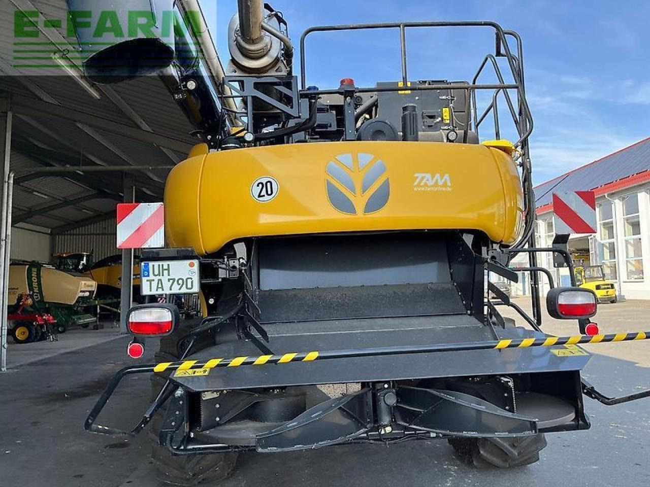 New Holland cr 7.90 + 8,53m sw + ssw - Зерноуборочный комбайн: фото 2 New Holland cr 7.90 + 8,53m sw + ssw - Зерноуборочный комбайн: фото 2