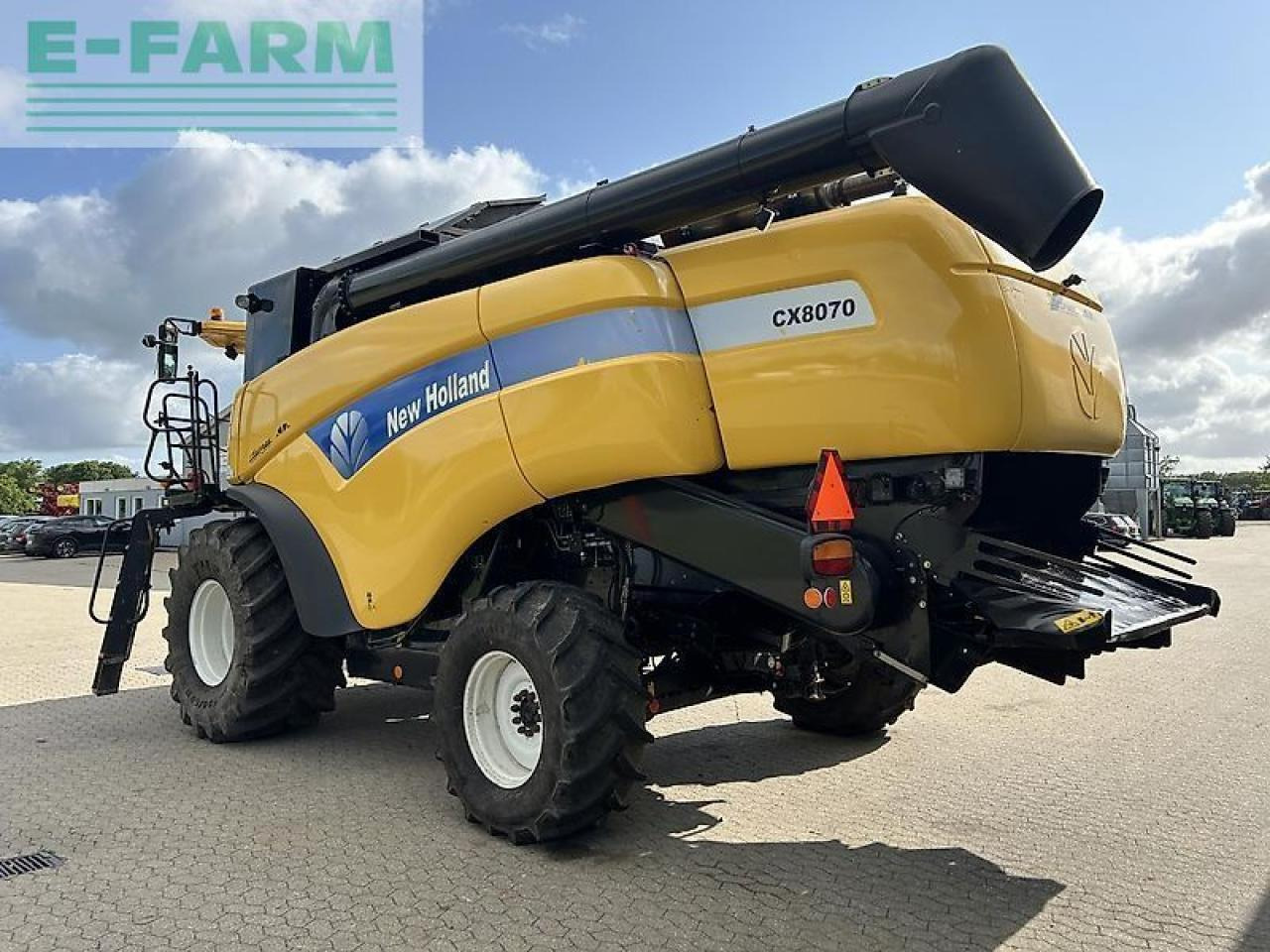 Зерноуборочный комбайн New Holland cx 8070: фото 11