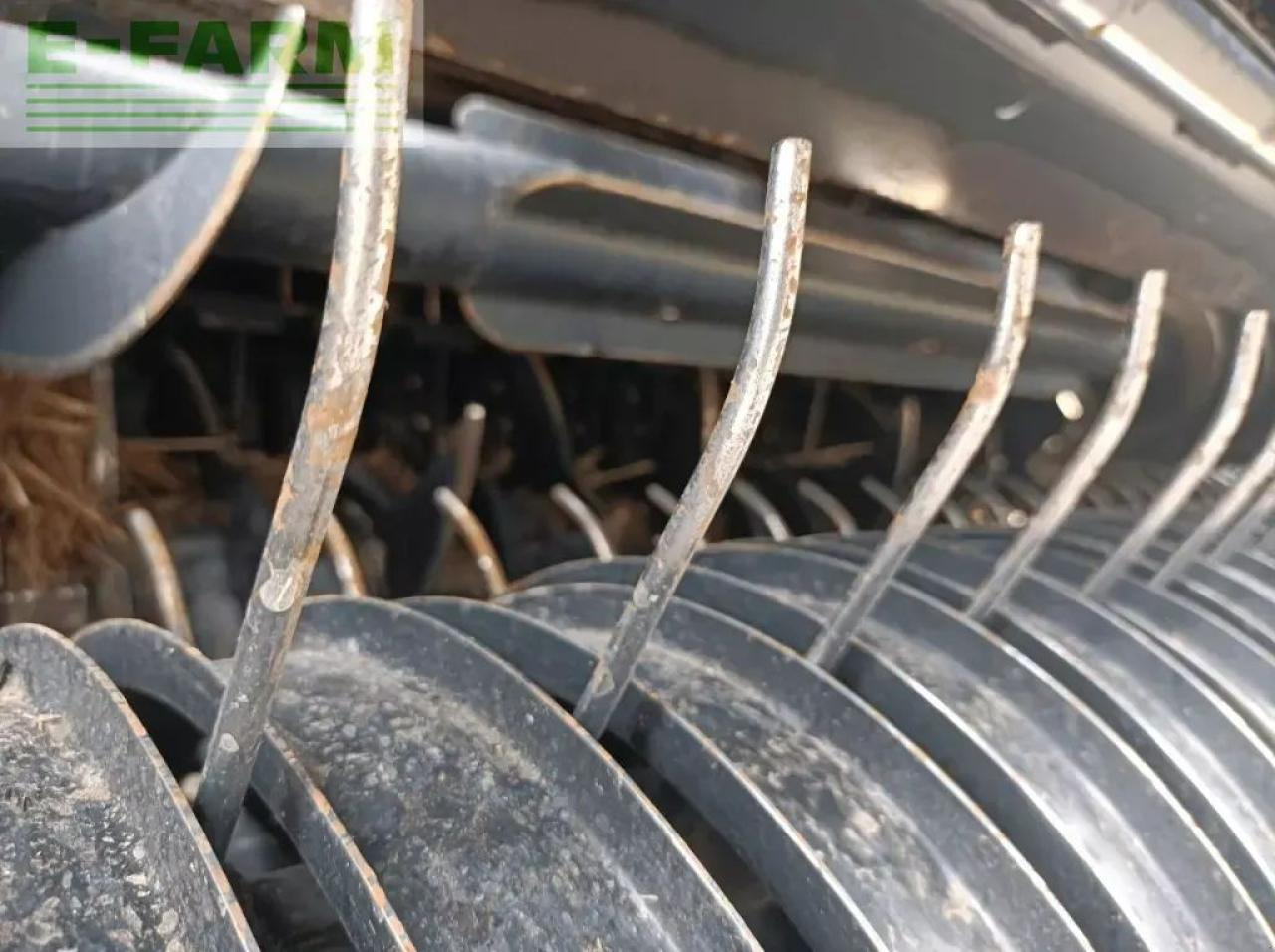 New Holland rolt belt 180 superfeed - Пресс-подборщик тюковый: фото 4 New Holland rolt belt 180 superfeed - Пресс-подборщик тюковый: фото 4