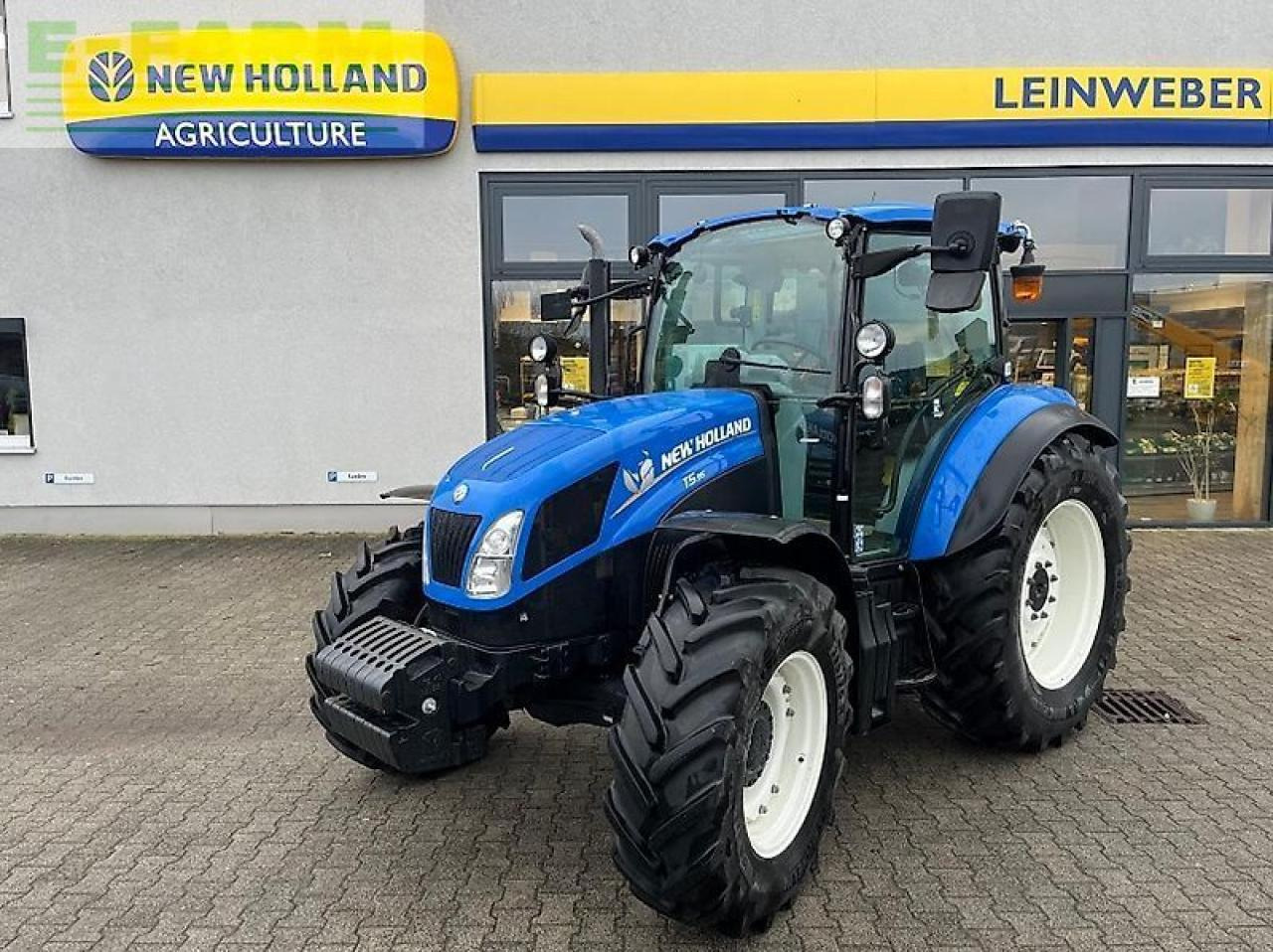 New Holland t 5.95 - Трактор: фото 1 New Holland t 5.95 - Трактор: фото 1