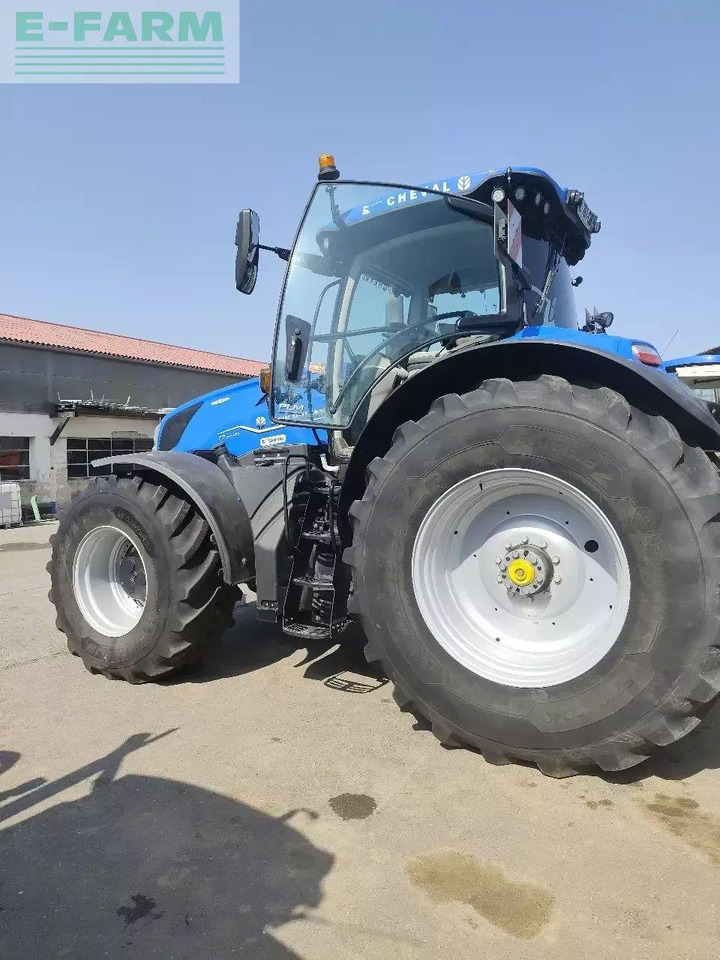 New Holland t 7.315 hd - Трактор: фото 2 New Holland t 7.315 hd - Трактор: фото 2