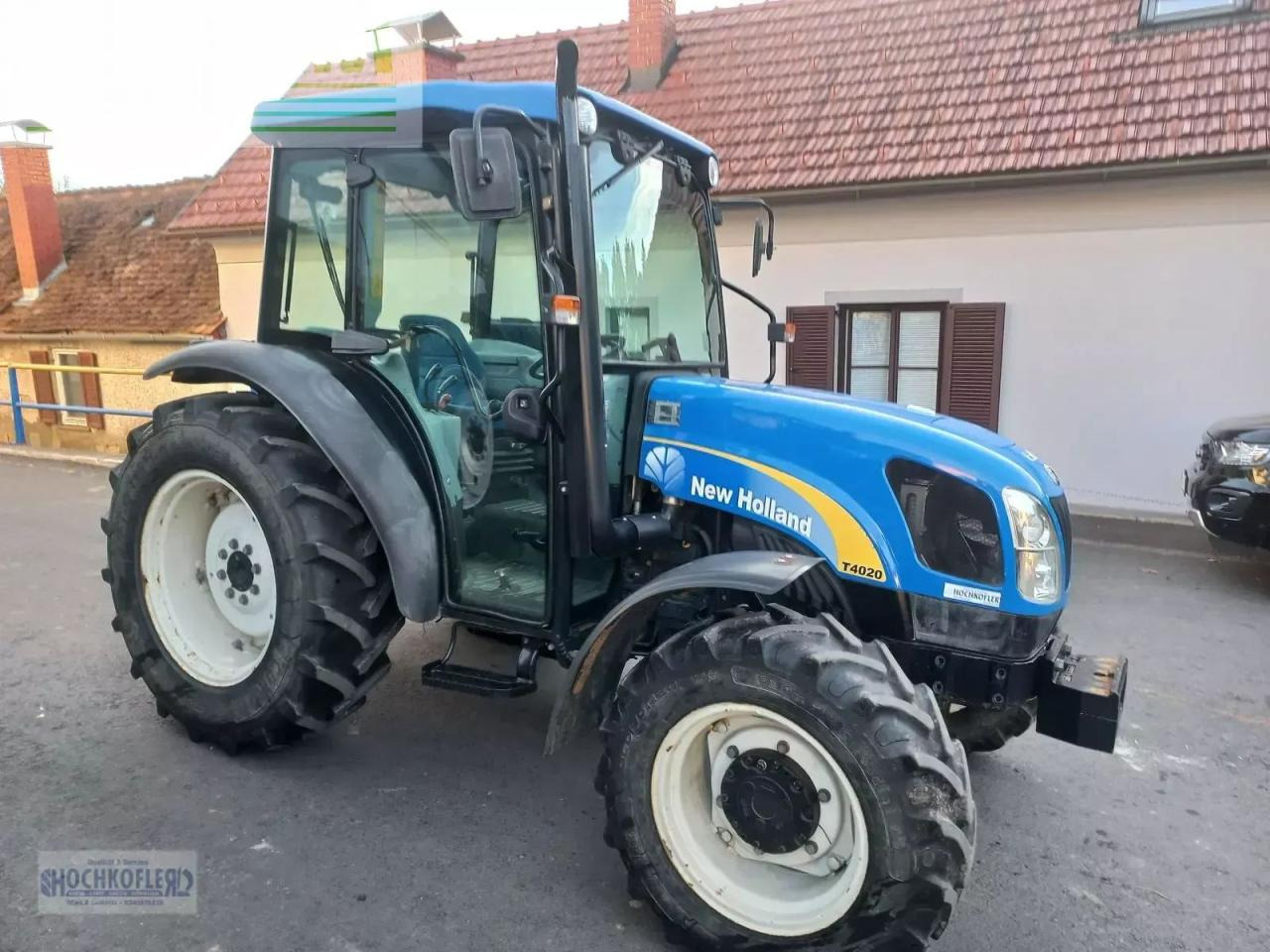 New Holland t4020 deluxe Deluxe - Трактор: фото 2 New Holland t4020 deluxe Deluxe - Трактор: фото 2