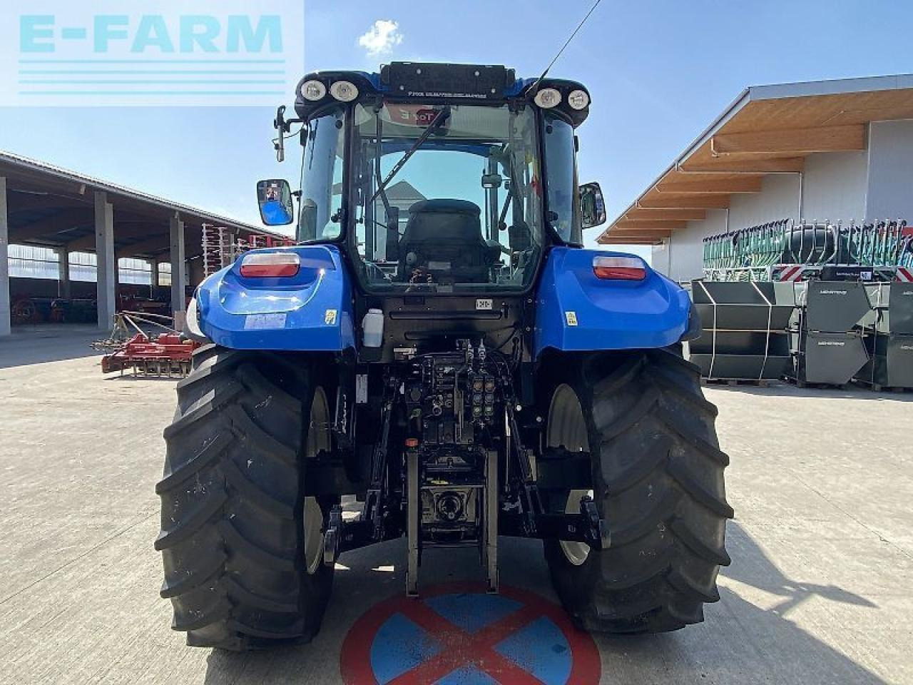 New Holland t5.105 electro command - Трактор: фото 5 New Holland t5.105 electro command - Трактор: фото 5