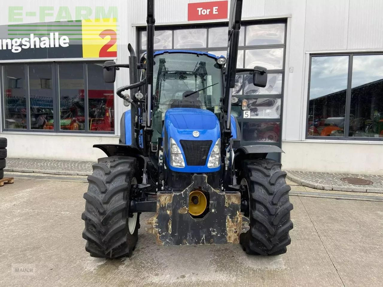 New Holland t5.105 electro command - Трактор: фото 3 New Holland t5.105 electro command - Трактор: фото 3