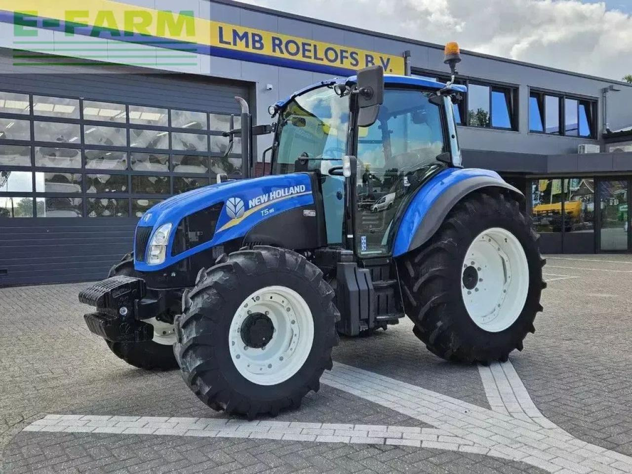 Трактор New Holland t5.85 dual command: фото 9