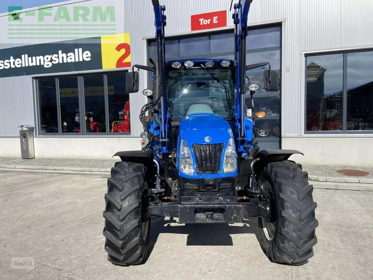 New Holland t5030 - Трактор: фото 2 New Holland t5030 - Трактор: фото 2