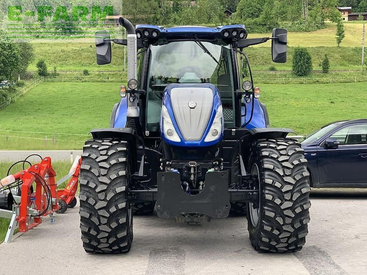 New Holland t6.180 dc - Трактор: фото 3 New Holland t6.180 dc - Трактор: фото 3