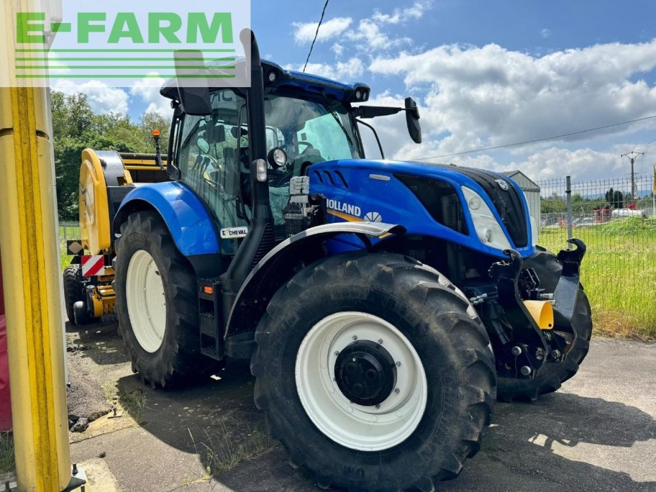 New Holland t6.180dct - Трактор: фото 3 New Holland t6.180dct - Трактор: фото 3