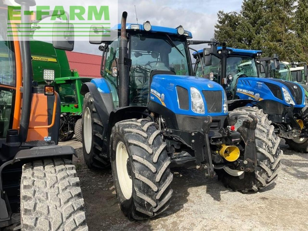 New Holland t6020 - Трактор: фото 2 New Holland t6020 - Трактор: фото 2