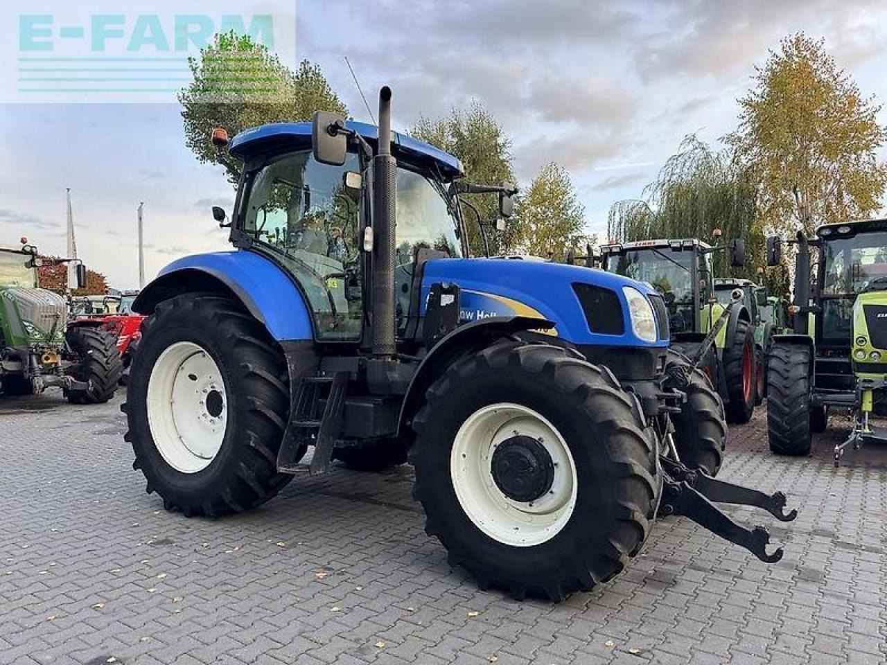 New Holland t6070 powercommand - Трактор: фото 4 New Holland t6070 powercommand - Трактор: фото 4