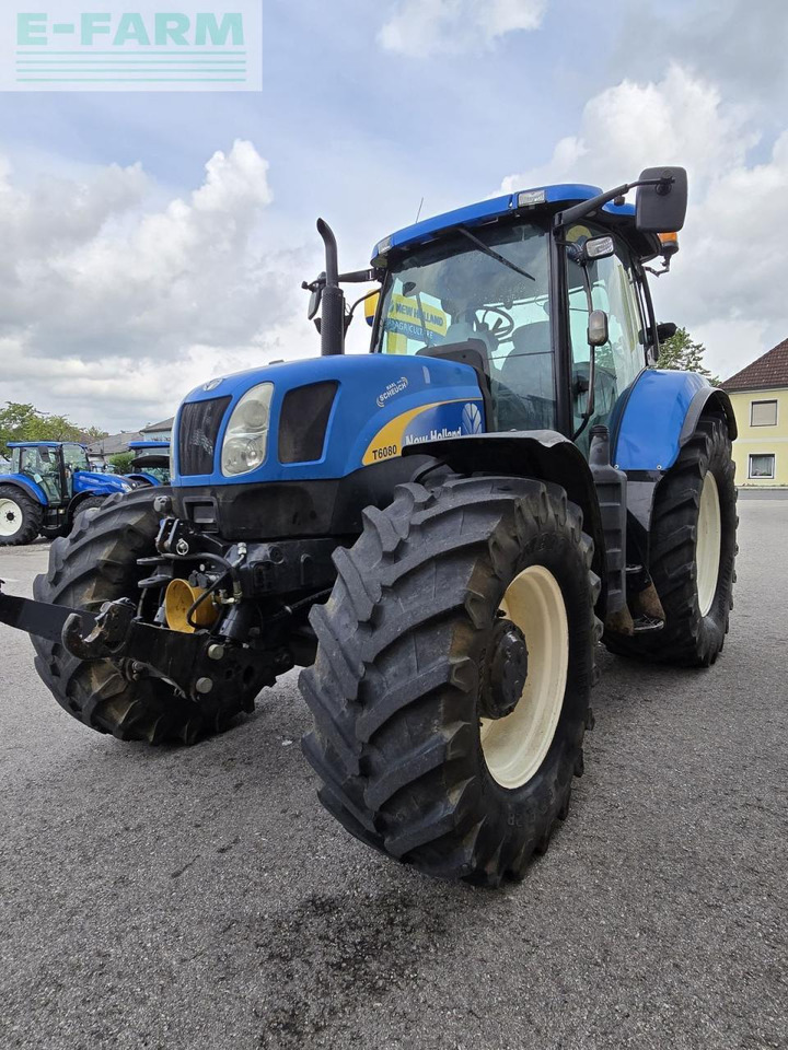 New Holland t6080 range & power command - Трактор: фото 2 New Holland t6080 range & power command - Трактор: фото 2