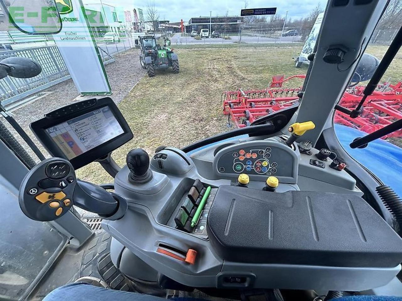 Трактор New Holland t6090 power command: фото 11