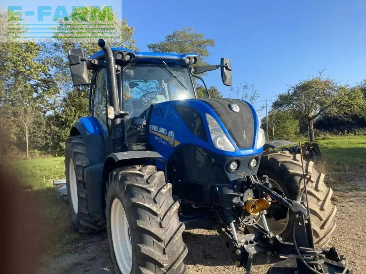 New Holland t7.165s range command s5 - Трактор: фото 3 New Holland t7.165s range command s5 - Трактор: фото 3