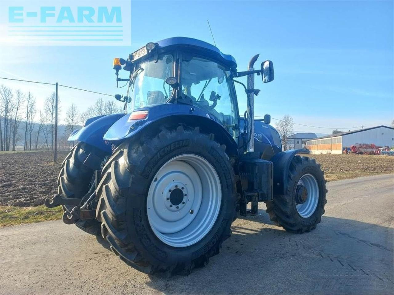 New Holland t7.210 auto command - Трактор: фото 3 New Holland t7.210 auto command - Трактор: фото 3