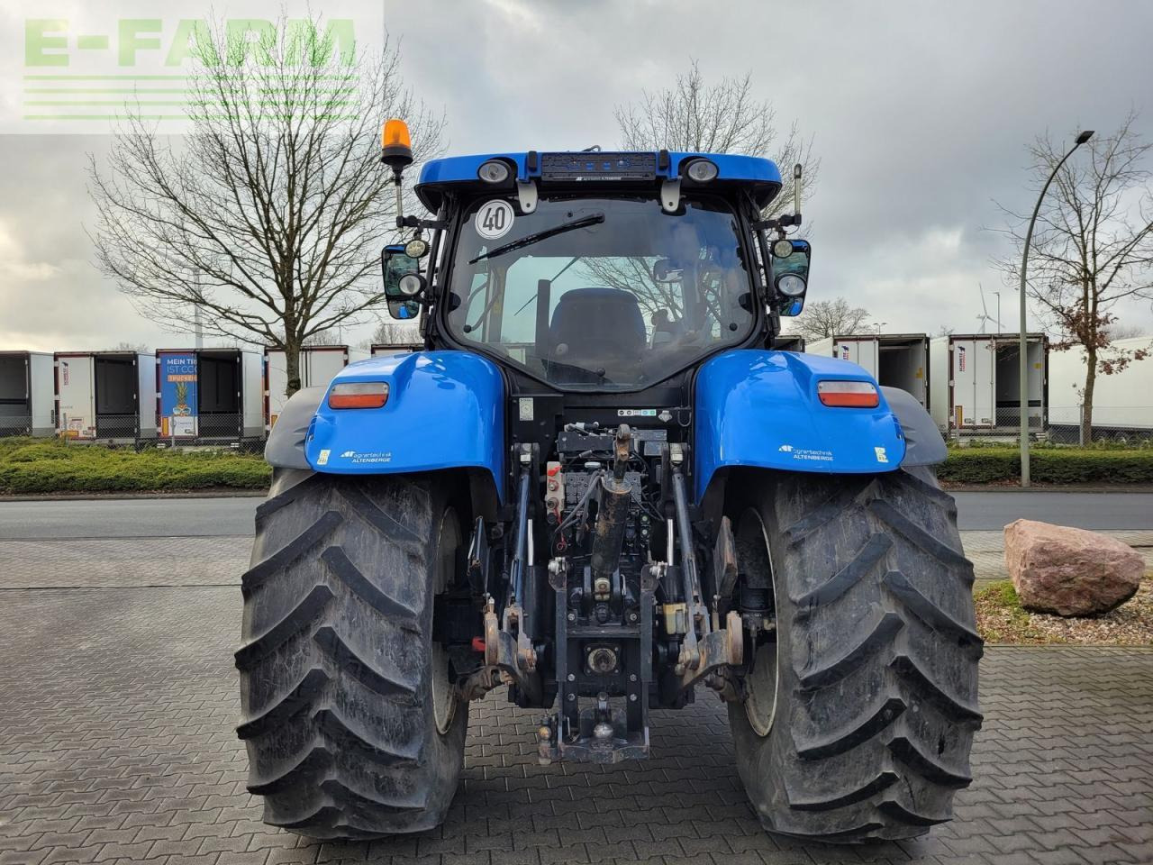 New Holland t7.220 ac - Трактор: фото 5 New Holland t7.220 ac - Трактор: фото 5