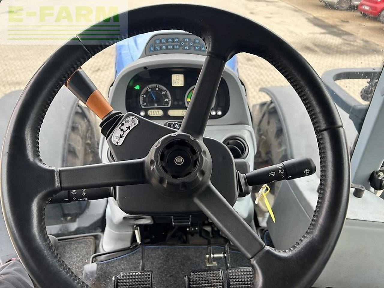 New Holland t7.230 - Трактор: фото 5 New Holland t7.230 - Трактор: фото 5
