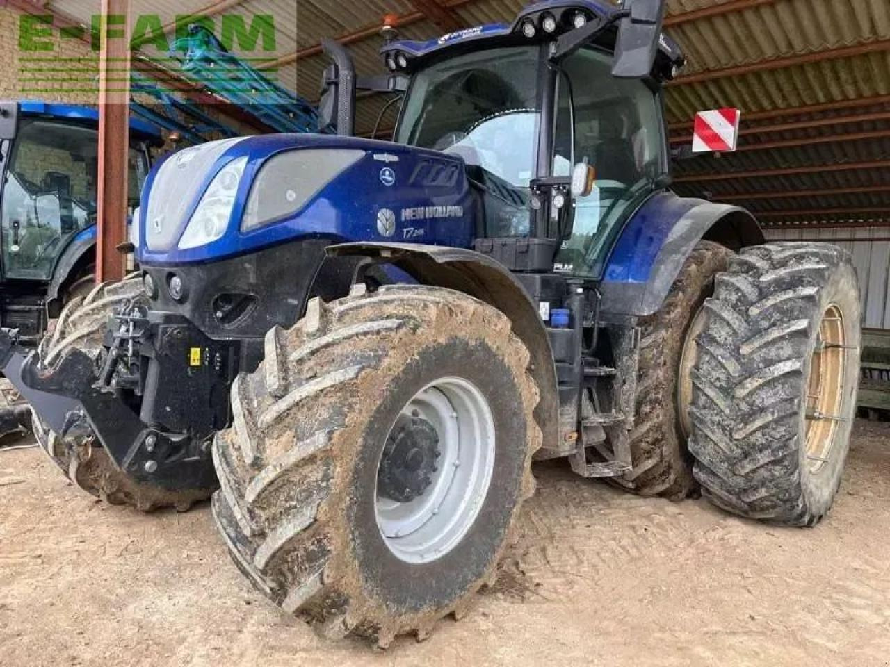 New Holland t7-245ac-plmi - Трактор: фото 1 New Holland t7-245ac-plmi - Трактор: фото 1