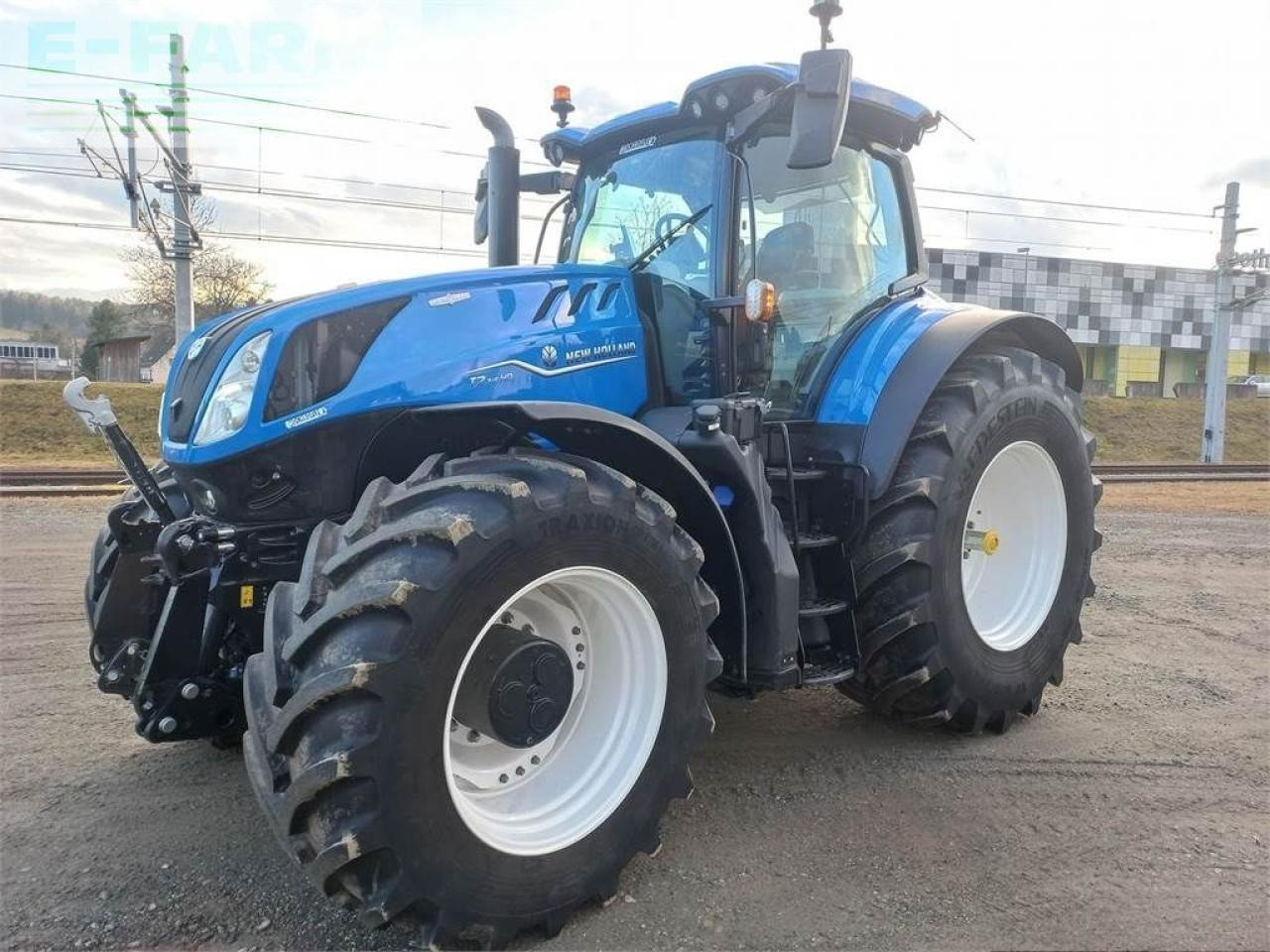 New Holland t7.315 plm (stage v) - Трактор: фото 1 New Holland t7.315 plm (stage v) - Трактор: фото 1