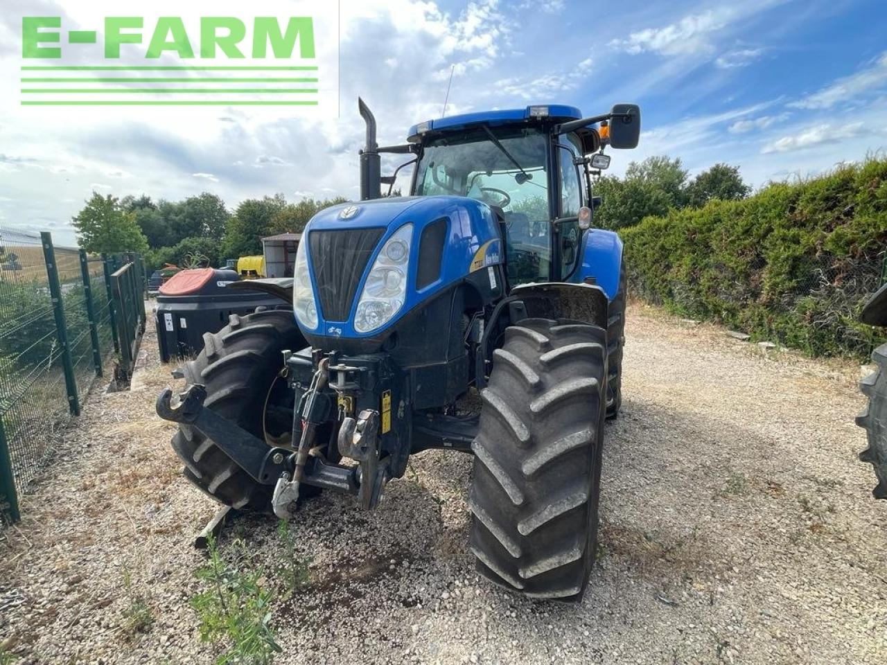 New Holland t7030 - Трактор: фото 2 New Holland t7030 - Трактор: фото 2