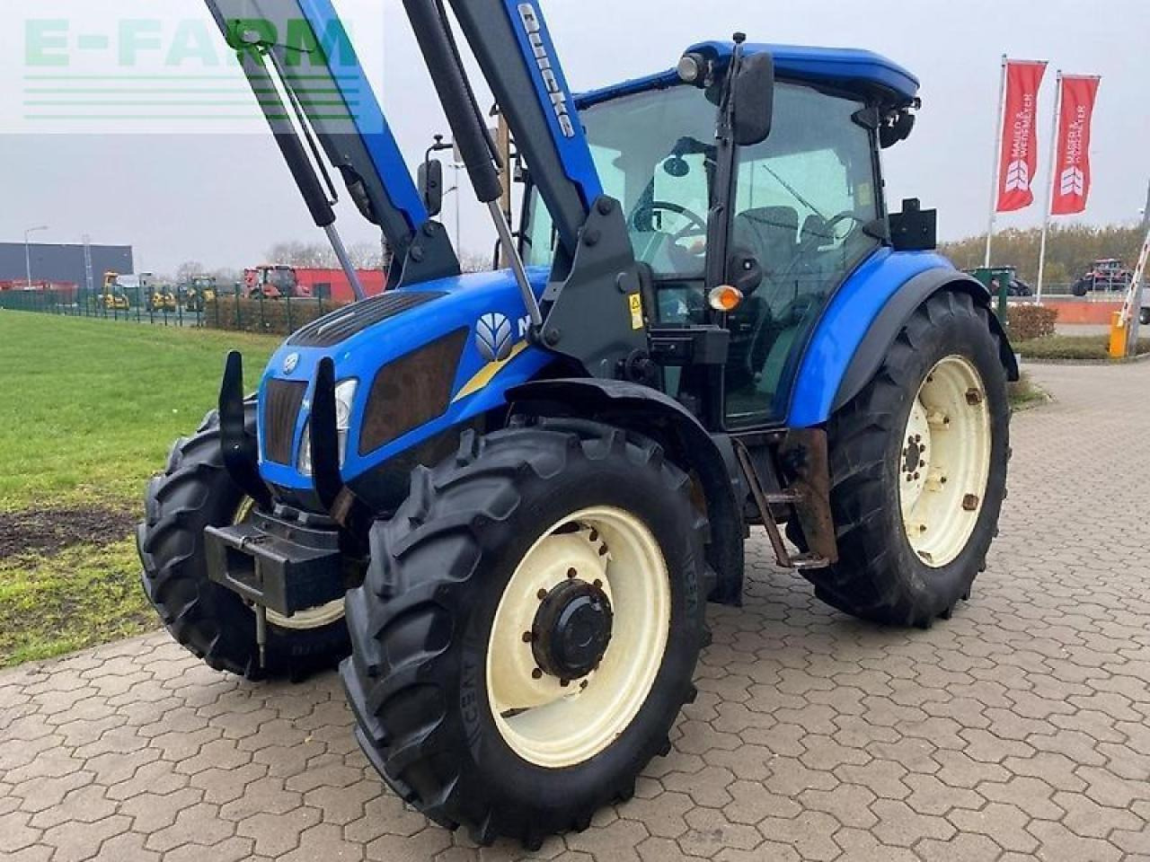 New Holland td5.115 mit frontlader & druckluft - Трактор: фото 2 New Holland td5.115 mit frontlader & druckluft - Трактор: фото 2