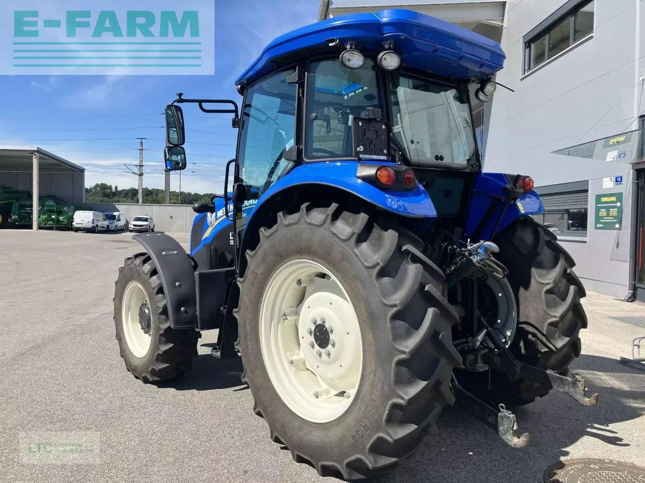 New Holland td5.85 - Трактор: фото 4 New Holland td5.85 - Трактор: фото 4