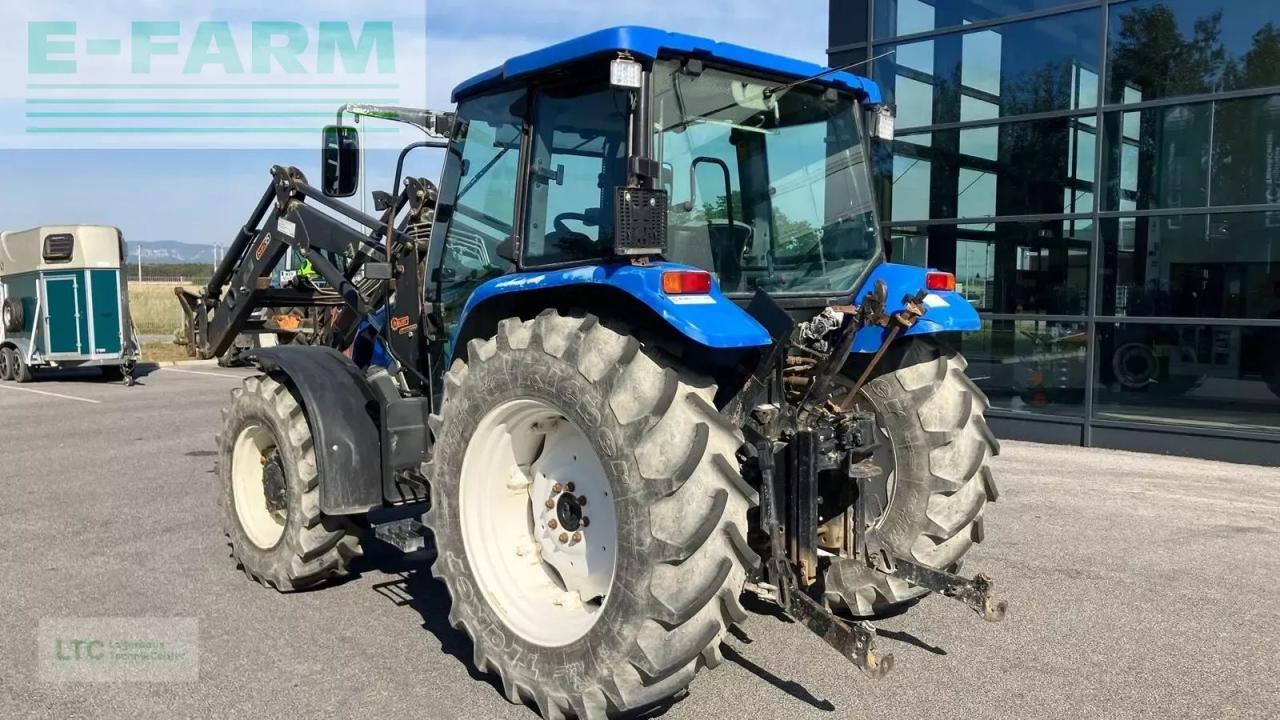 New Holland tl 80 - Трактор: фото 4 New Holland tl 80 - Трактор: фото 4