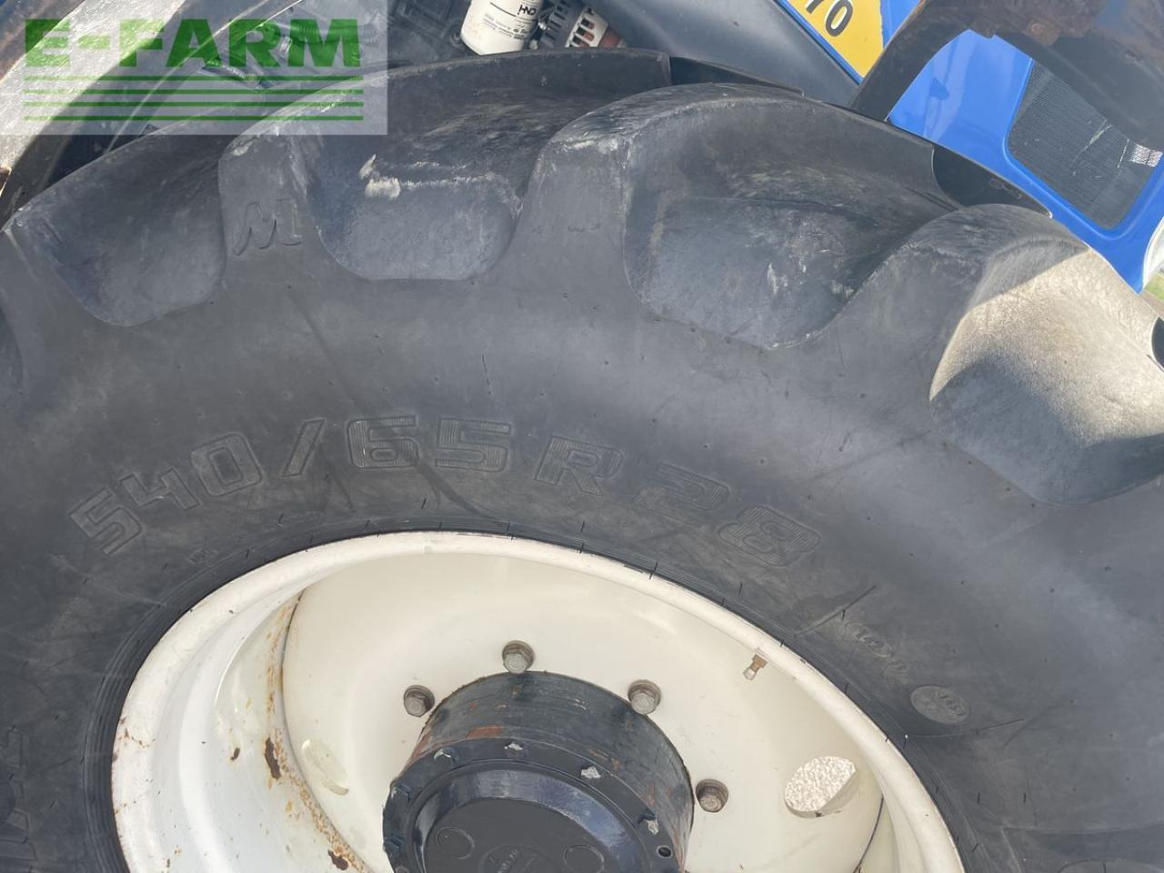 New Holland ts135a ( t6070) - Трактор: фото 5 New Holland ts135a ( t6070) - Трактор: фото 5