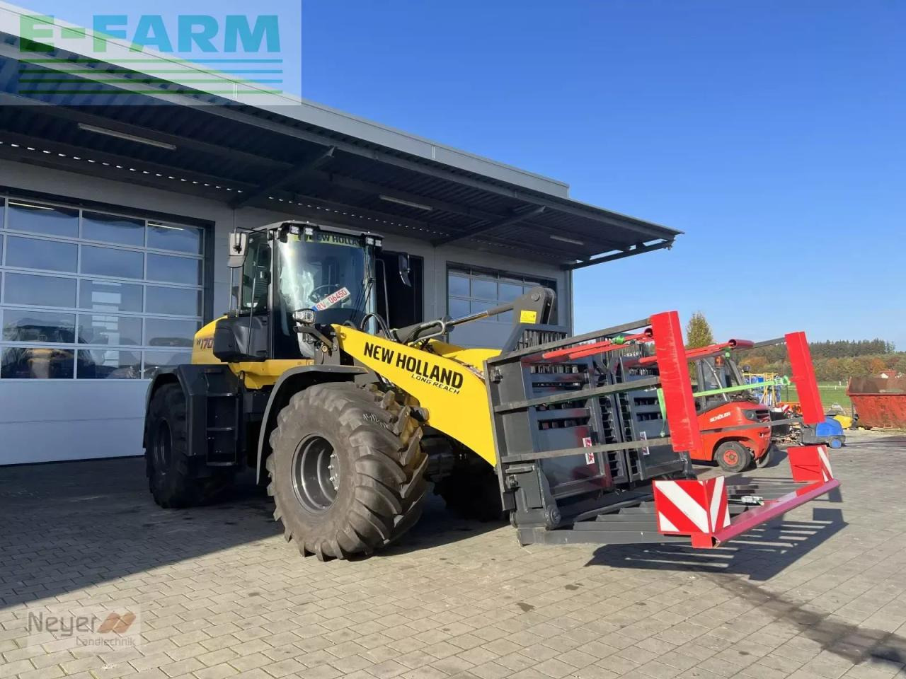 New Holland w170d - Мини-экскаватор: фото 2 New Holland w170d - Мини-экскаватор: фото 2
