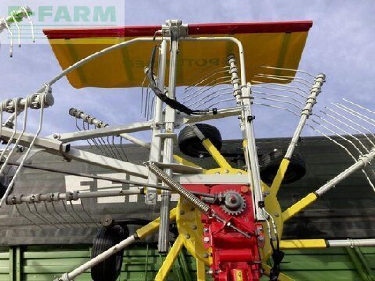 Pöttinger top 662 - Сеноворошилка: фото 3 Pöttinger top 662 - Сеноворошилка: фото 3