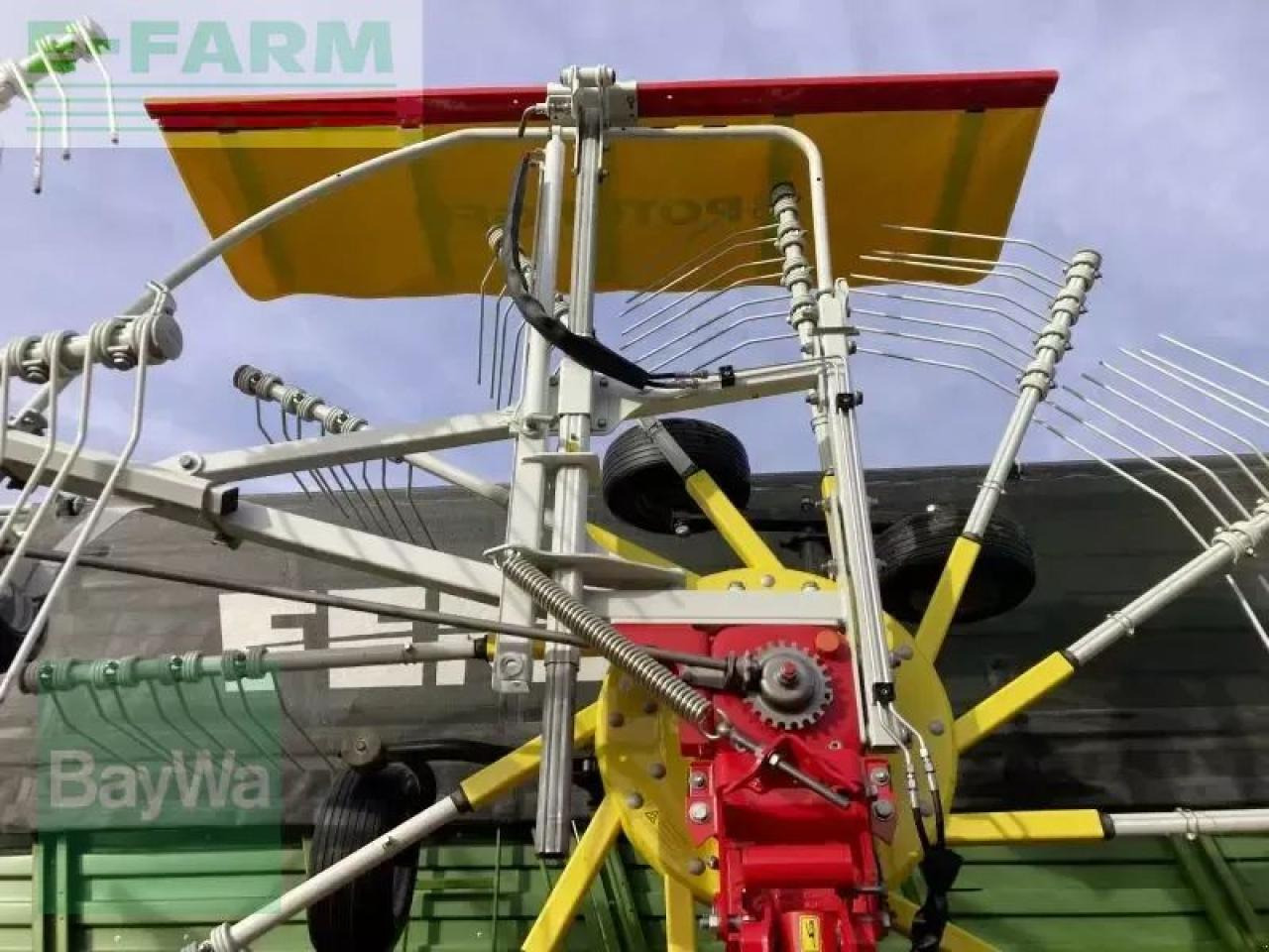 Pöttinger top 662 - Сеноворошилка: фото 3 Pöttinger top 662 - Сеноворошилка: фото 3