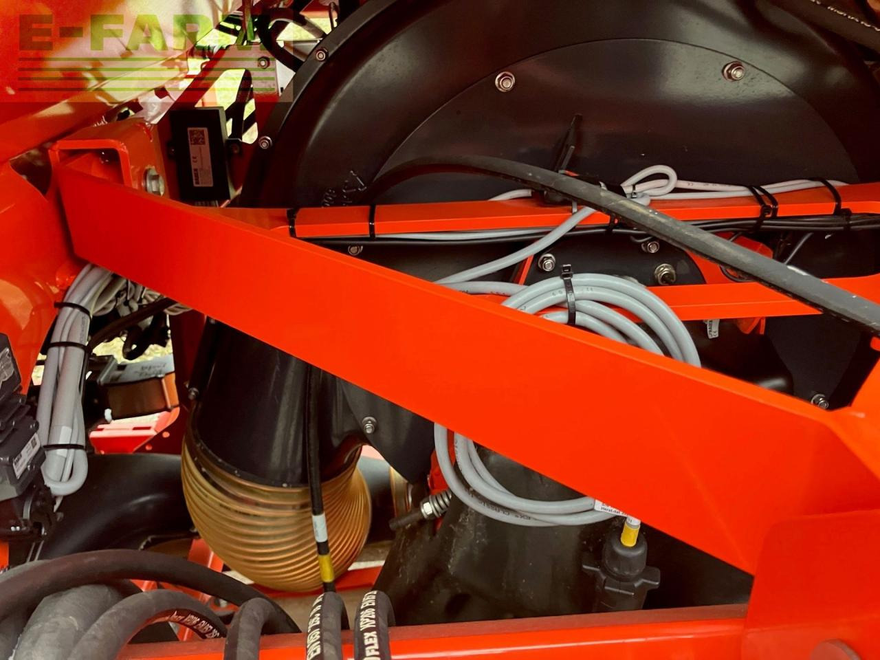 Разбрасыватель удобрений Rauch: фото 7 Разбрасыватель удобрений Rauch: фото 7