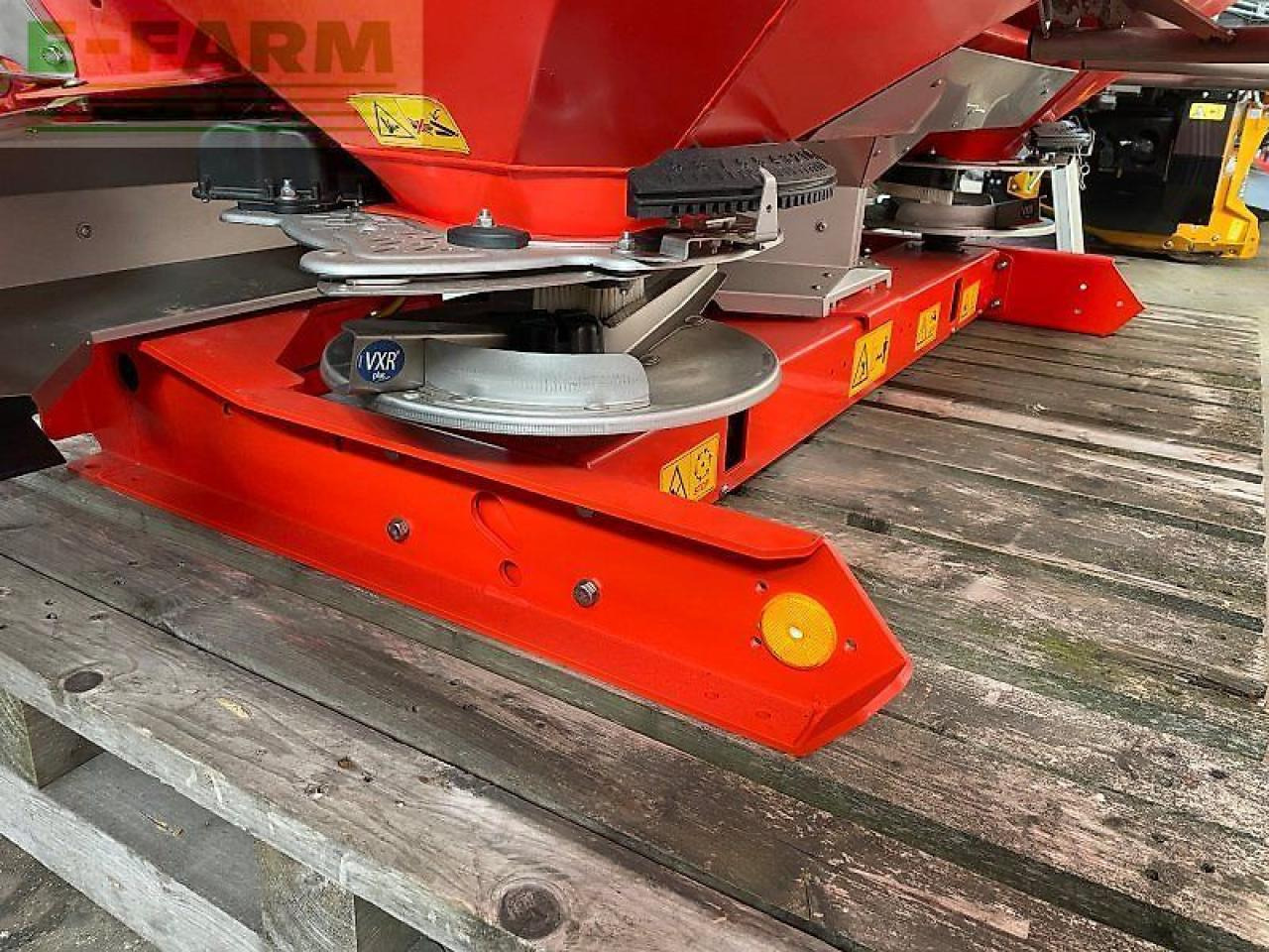 Rauch axis h 50.2 emc+w - Разбрасыватель удобрений: фото 5 Rauch axis h 50.2 emc+w - Разбрасыватель удобрений: фото 5